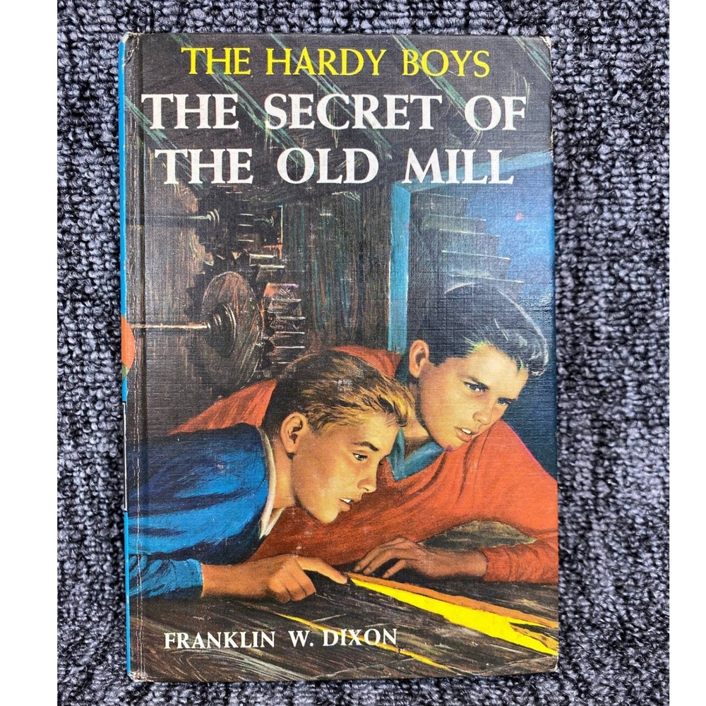 VTG Hardy Boys Book The Secret of the Old Mill #3 Hardcover 1962 Grosset Dunlap